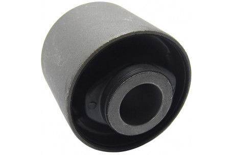 Land Cruiser J6 NR Podwieszenie Dolne krzaki 48702-60040 dla lepszej obsługi