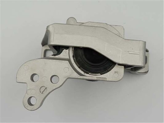 2003-2009 Mazda 3 Motor Mount BFD1-39-060A BFD1-39-060 dla wymagań klientów