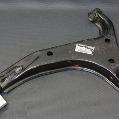 Ramię sterujące 54500-WL000 54501-WL000 dla Nissan Elgrand 2000-2010 Superior Performance