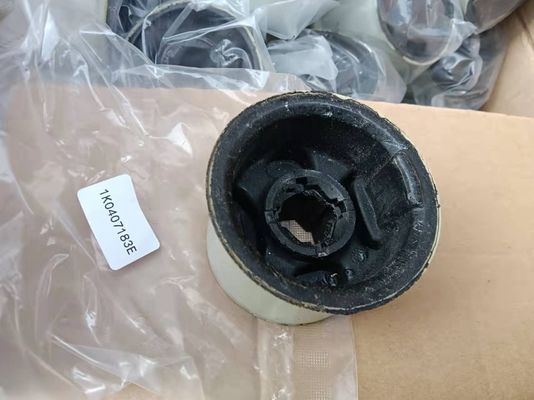 VW 1K0407183E tylne sterujące ramię dla Audi
