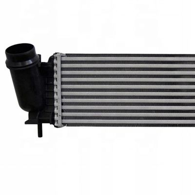 Intercooler dla Nissan Navara NP300 Renault Alaskan 2.5 dCi 4x4 144614KV1A 2014- Top-