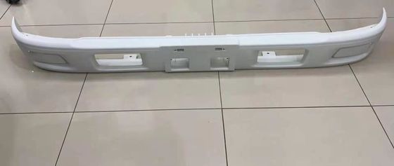 NK08-01-004-MD Isuzu Front Bumper For NPR 1993-1997 700P Ciężki Średni