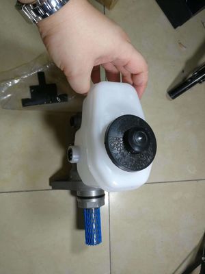 HINO Car Make Brake Master Cylinder 47208-60030 dla RHD Toyota Prado KDJ/GRJ/RZJ120
