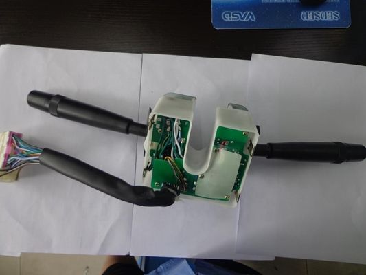 1-82360714-0 Przełącznik kombinacyjny dla ISUZU FRR OEM NO 1823607140