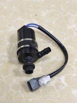 Pompy do czyszczenia lamp głównych 8264A022 dla Mitsubishi Pajero Montero Sport L200 2007-2015