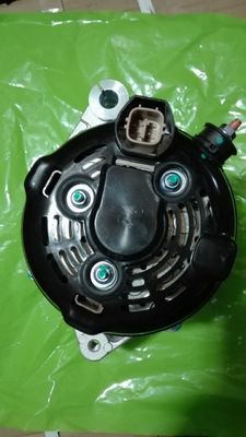 Toyota Alternator 27060-30130 dla Prado serii 150 KDJ150 3L Turbo Diesel 1KDFTV D4D