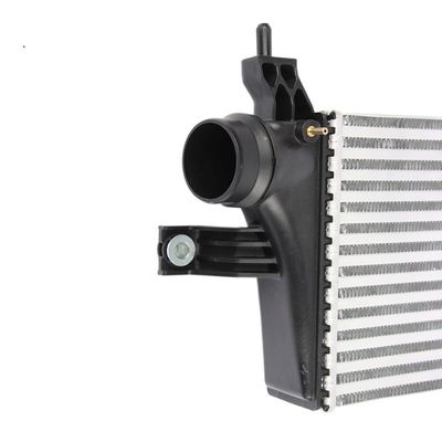 17940-0E010 Toyota Intercooler dla Hilux Fortune Innova 2021 2022