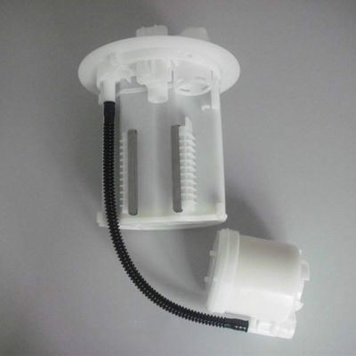 77024-12080 Filtr paliwa w zbiorniku do Toyota Corolla Axio z importowanym papierem filtracyjnym