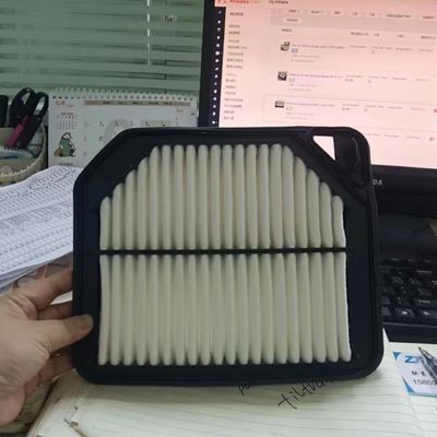 Suzuki Jimny 1.6 VVT Filtr powietrza silnika OE NR. 13780-77R00 dla modeli z roku 1998-