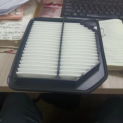 Suzuki Jimny 1.6 VVT Filtr powietrza silnika OE NR. 13780-77R00 dla modeli z roku 1998-