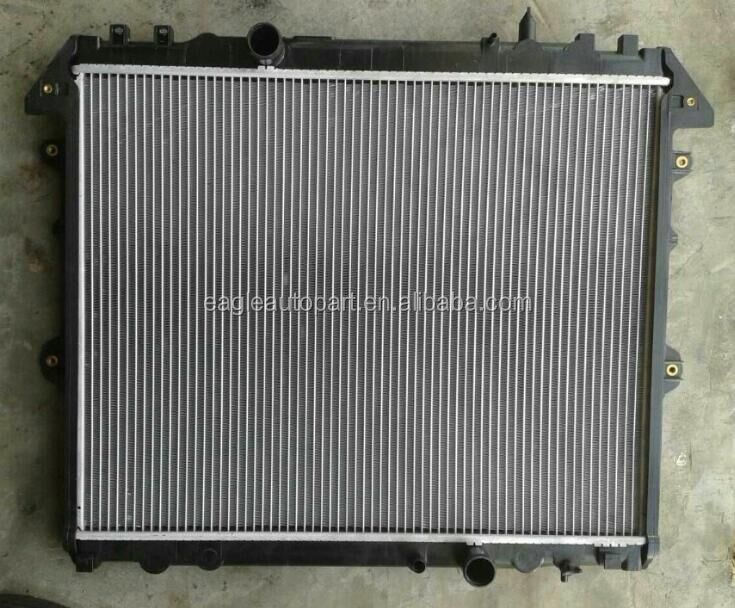 2.5 D-4D Radiator silnika 16400-OL250 dla Toyota Hilux Innova Auto