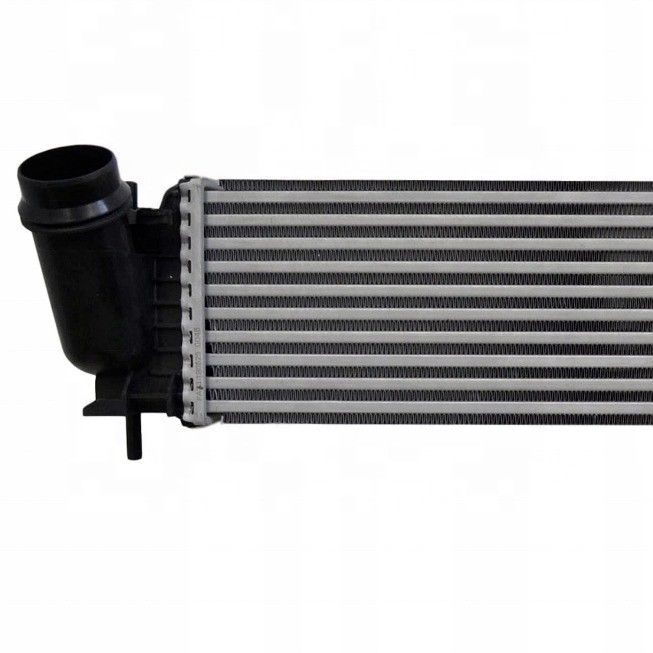 Intercooler dla Nissan Navara NP300 Renault Alaskan 2.5 dCi 4x4 144614KV1A 2014- Top-
