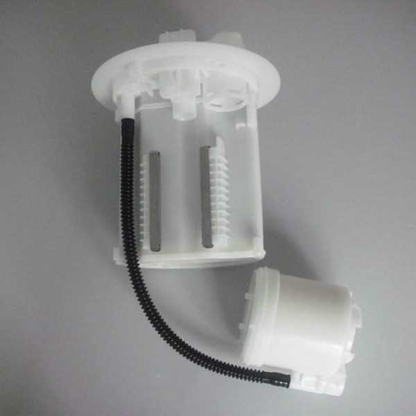 77024-12080 Filtr paliwa w zbiorniku do Toyota Corolla Axio z importowanym papierem filtracyjnym